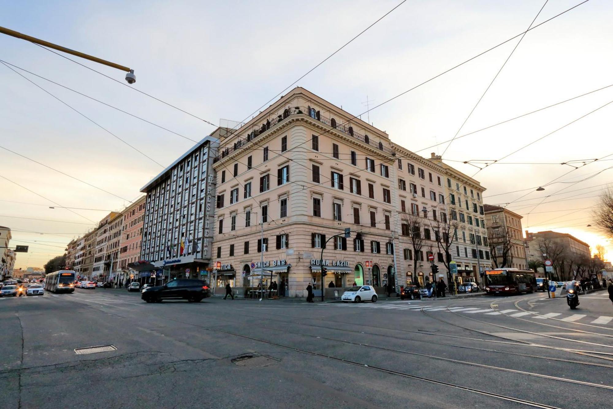 Deza Cozy Place Manzoni Roma Exterior foto